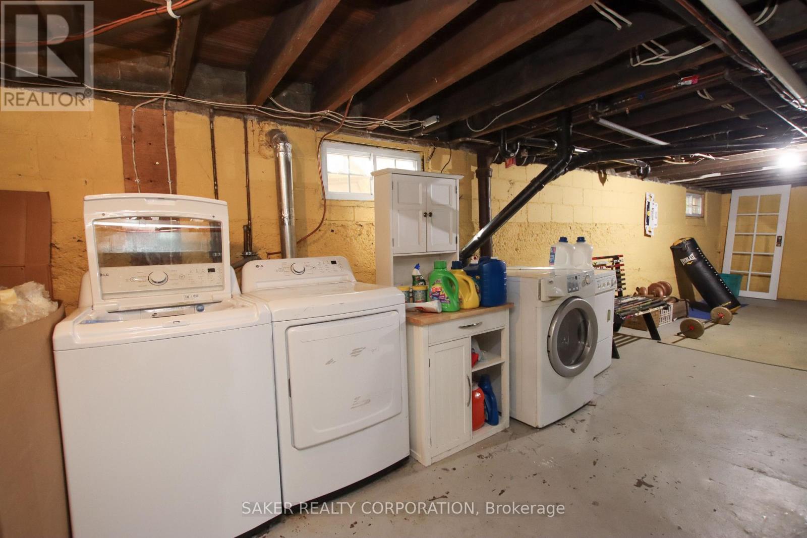 128 Mount Pleasant Avenue Property Photo 33