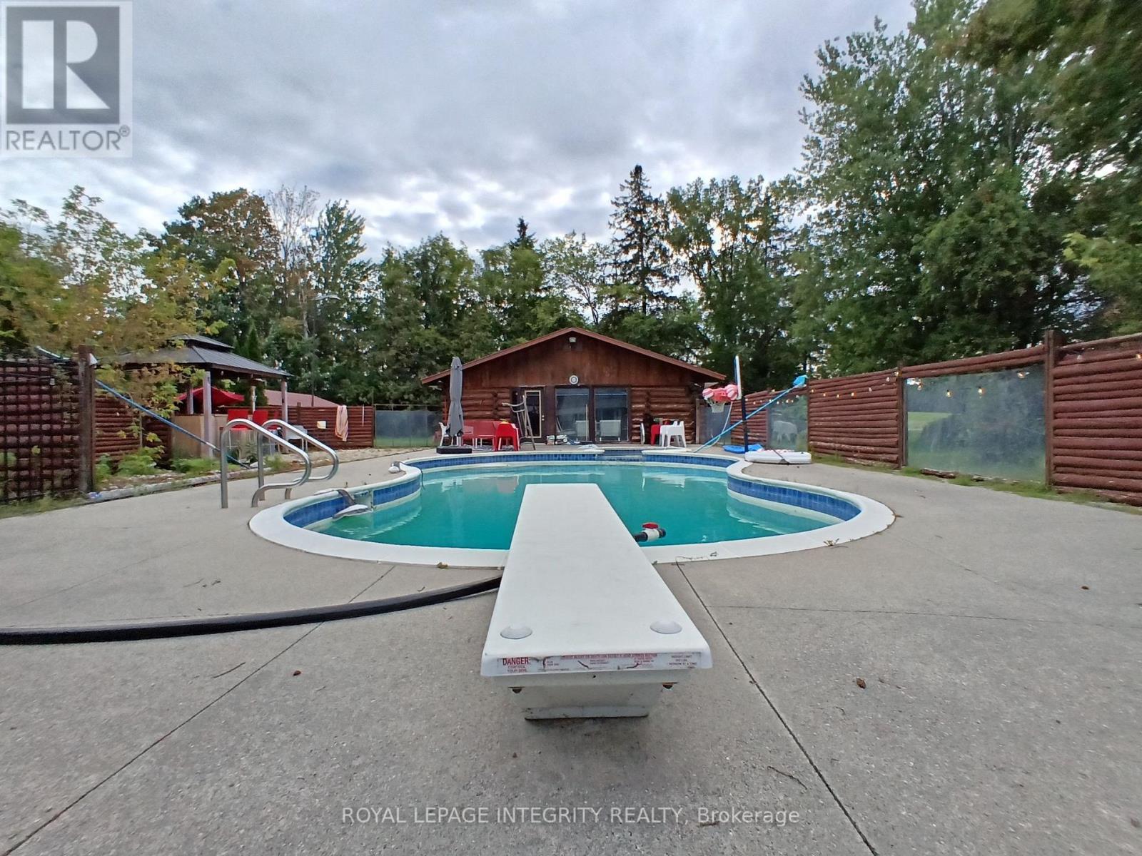 2591 Carp Road Property Photo 30
