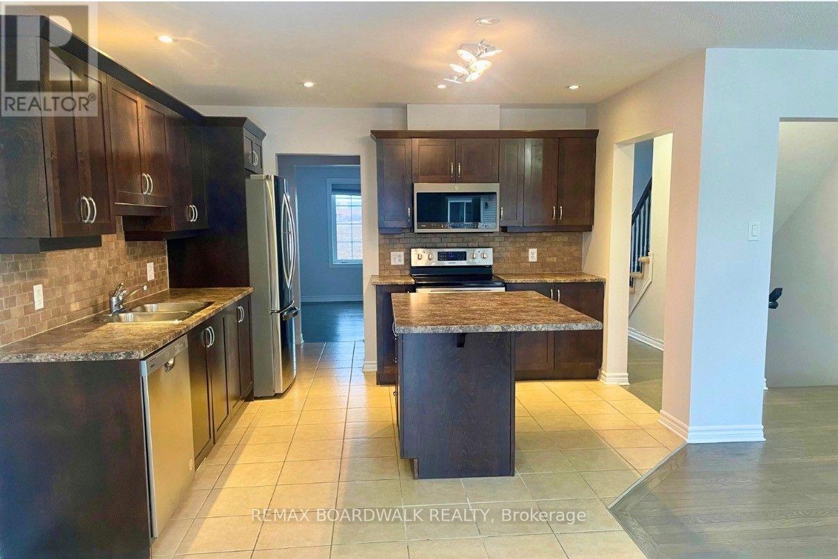 1736 Maple Grove Road Property Photo 2