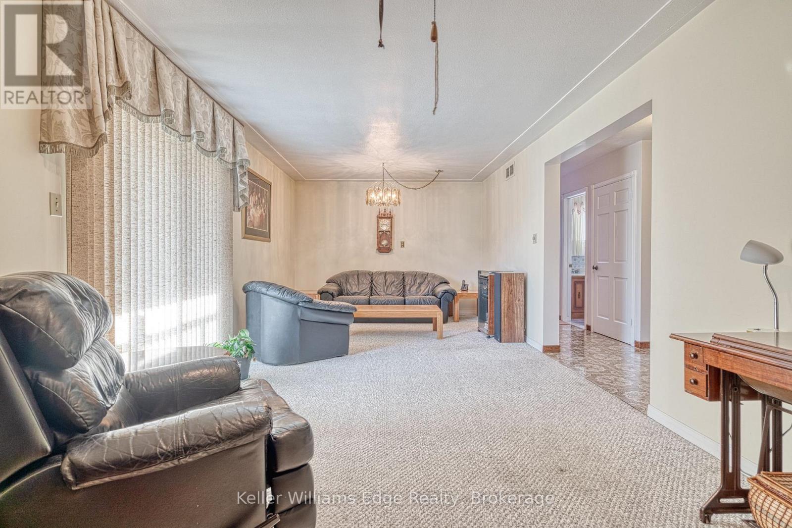 68 Ridley Drive Property Photo 11