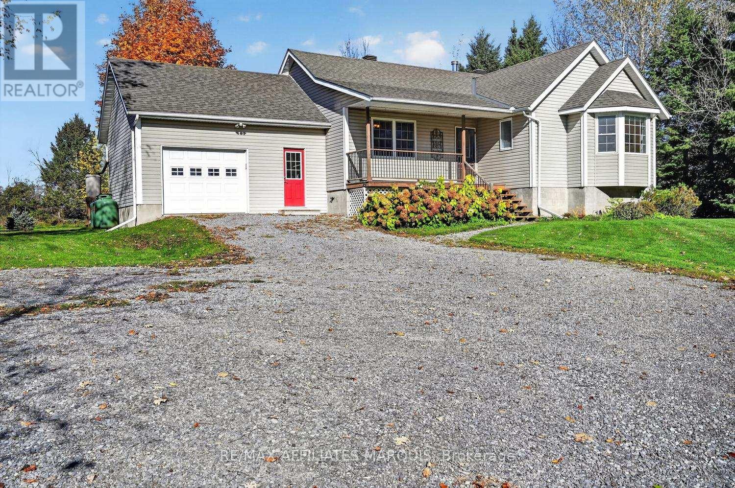 240 Noonan Road S Property Photo 2