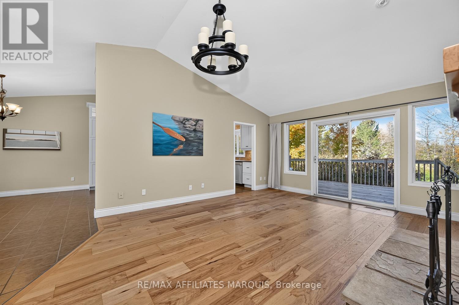 240 Noonan Road S Property Photo 9