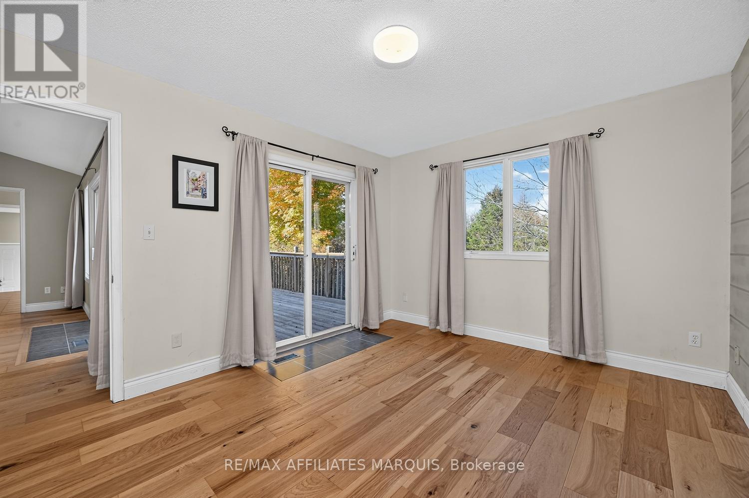 240 Noonan Road S Property Photo 21