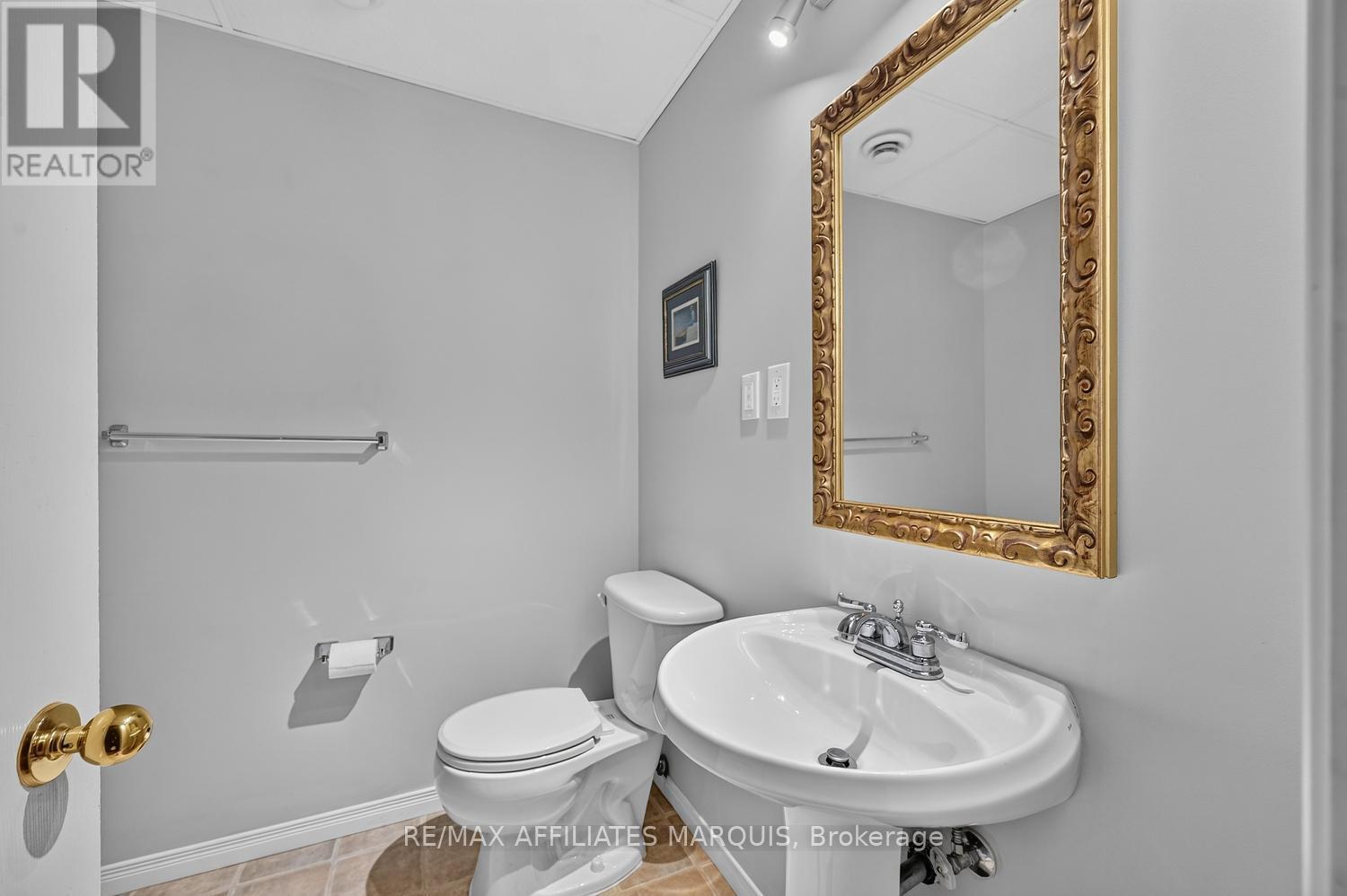 240 Noonan Road S Property Photo 36