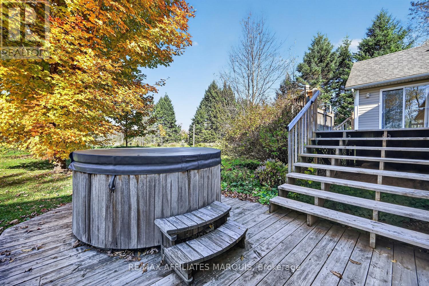 240 Noonan Road S Property Photo 41
