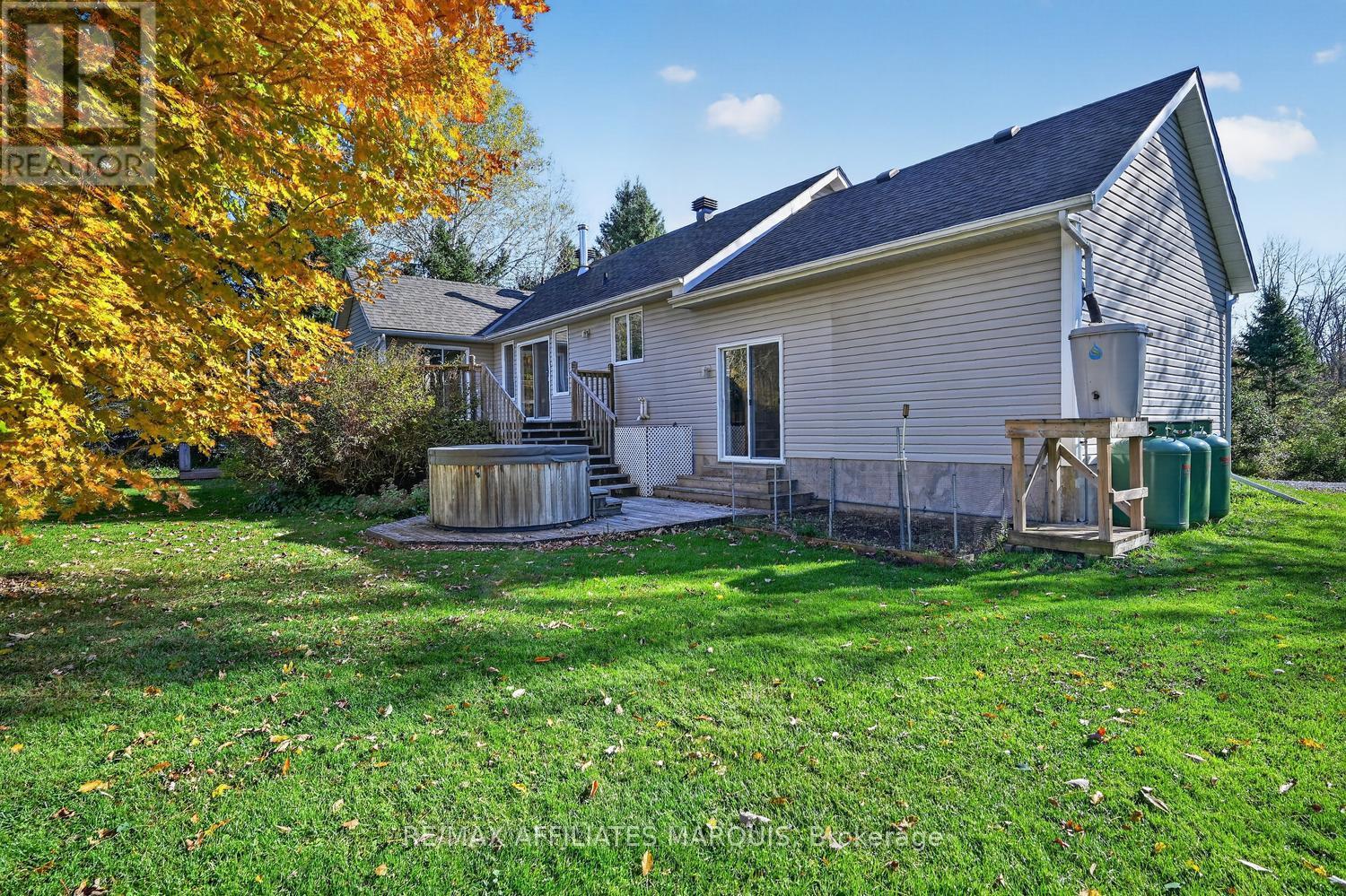 240 Noonan Road S Property Photo 47
