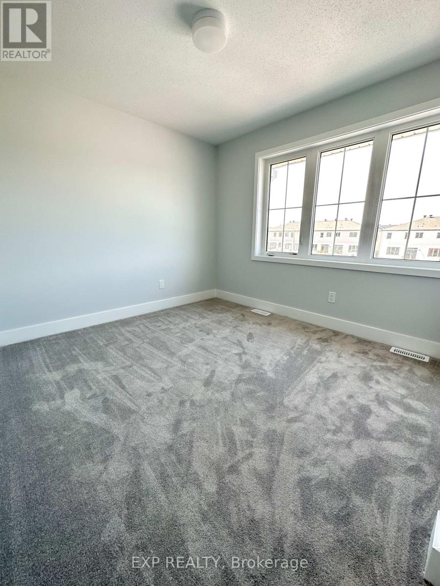623 Cygnus Street Property Photo 18