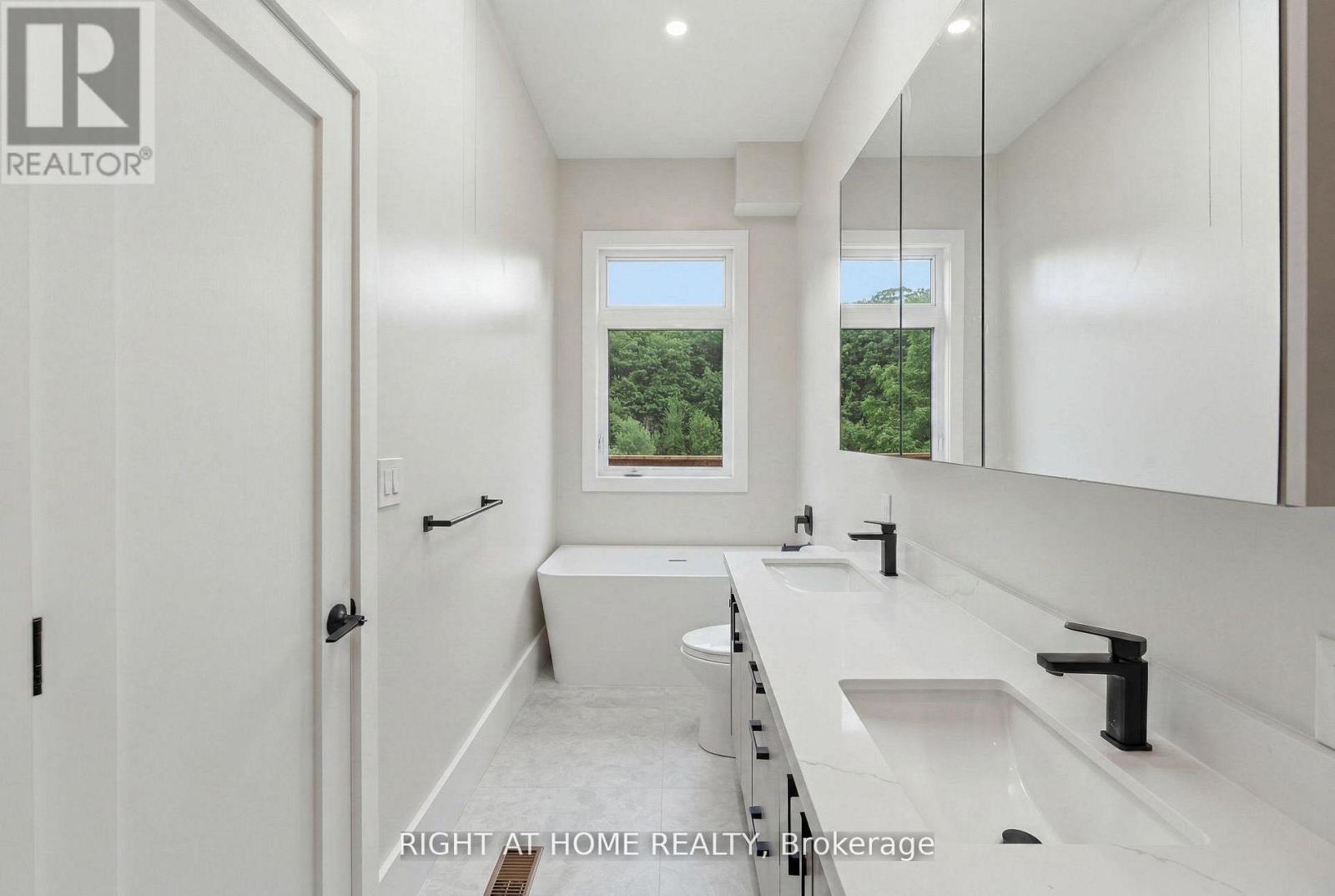 79b River Street Property Photo 8