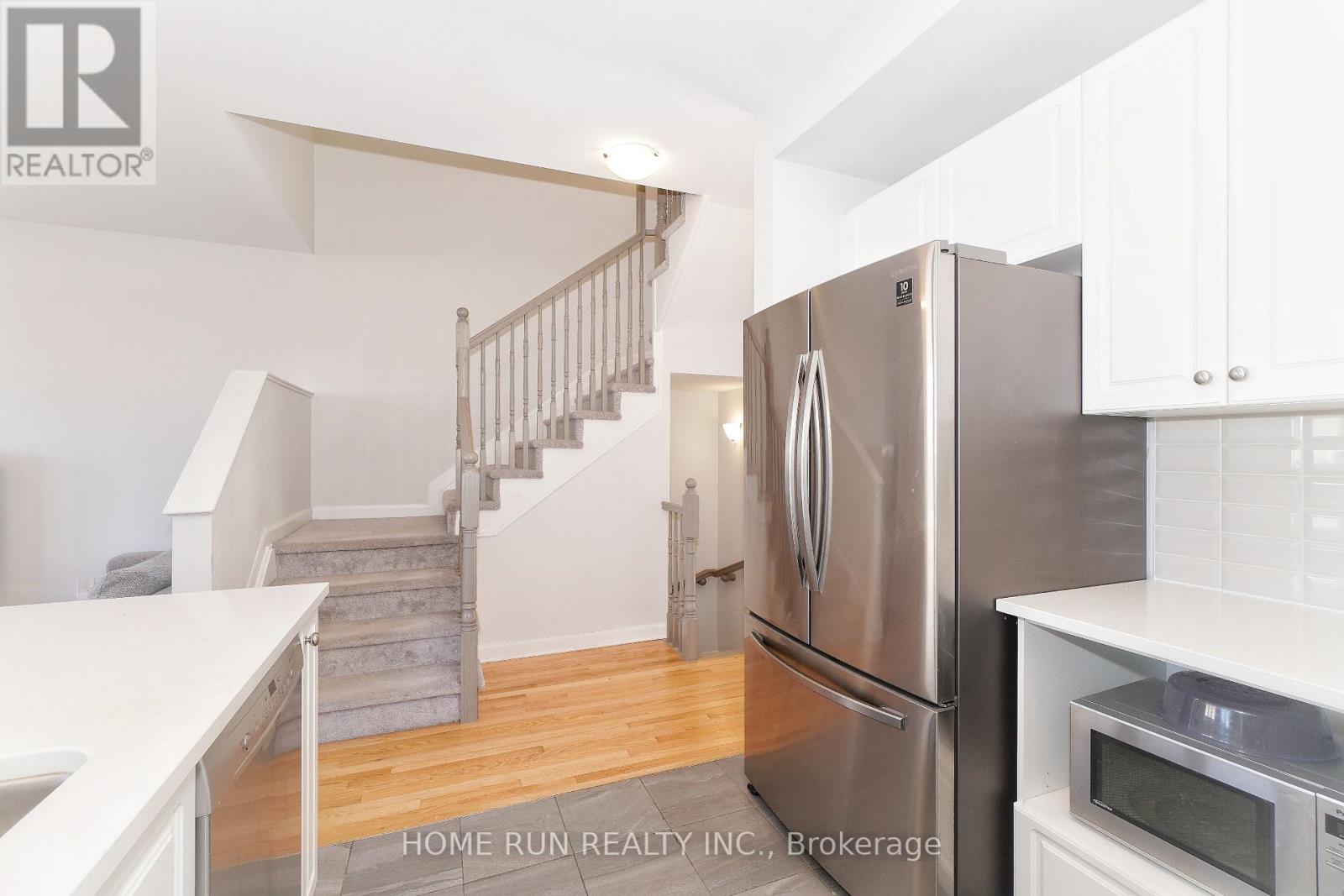 211 Clonrush Way Property Photo 8