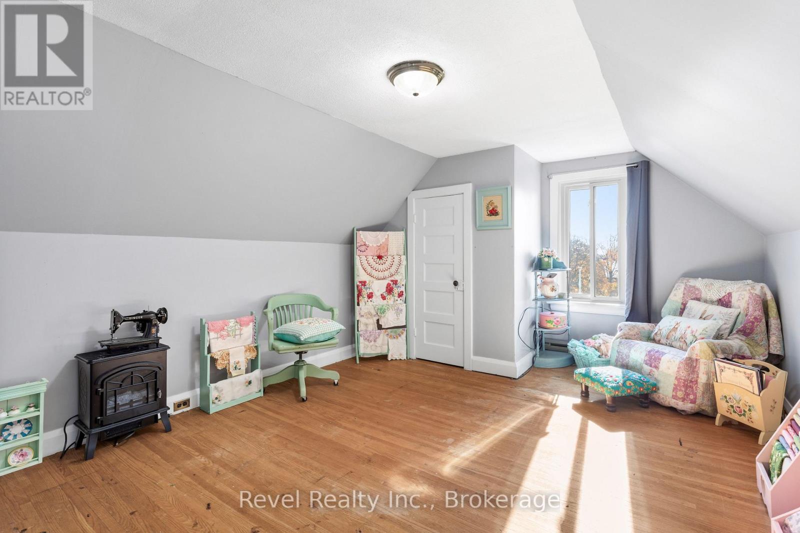 27 Francis Street Property Photo 29