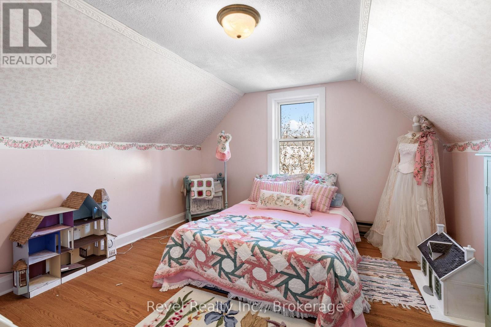27 Francis Street Property Photo 31