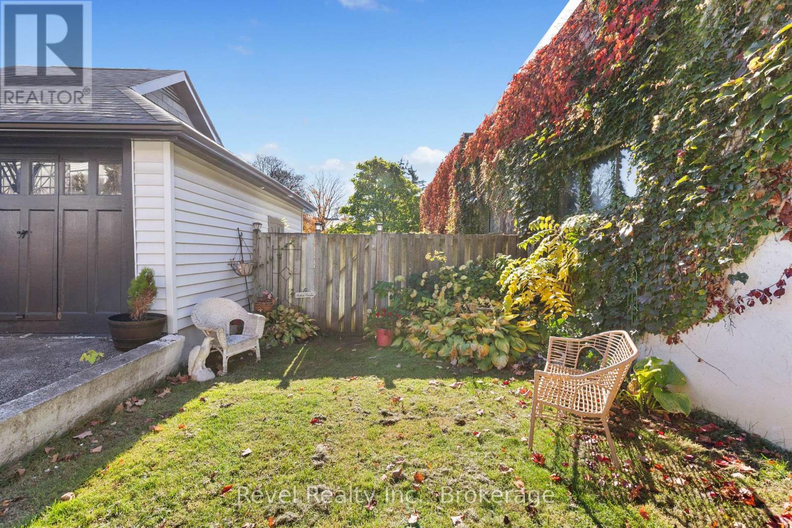 27 Francis Street Property Photo 39