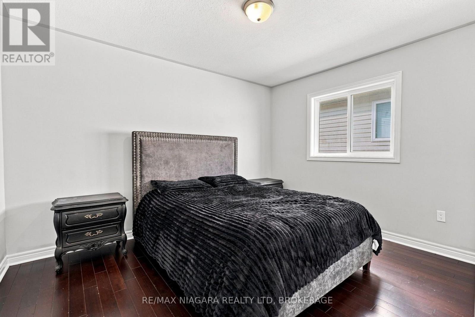 262 Draper's Street Property Photo 10