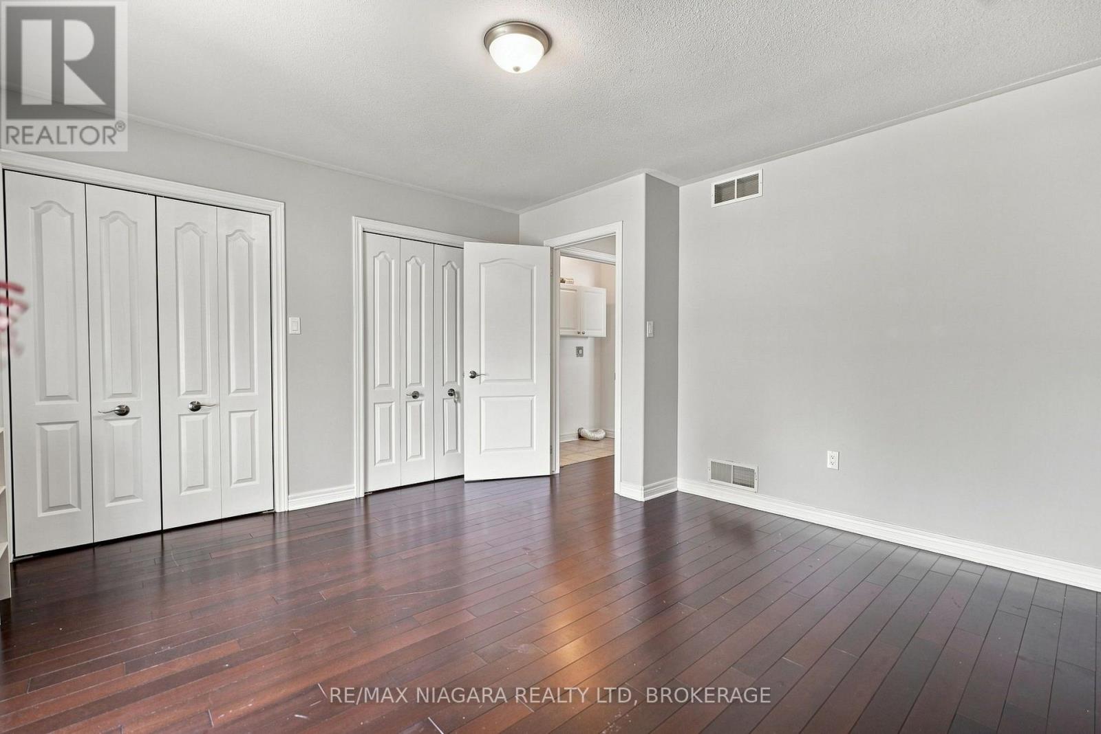 262 Draper's Street Property Photo 14