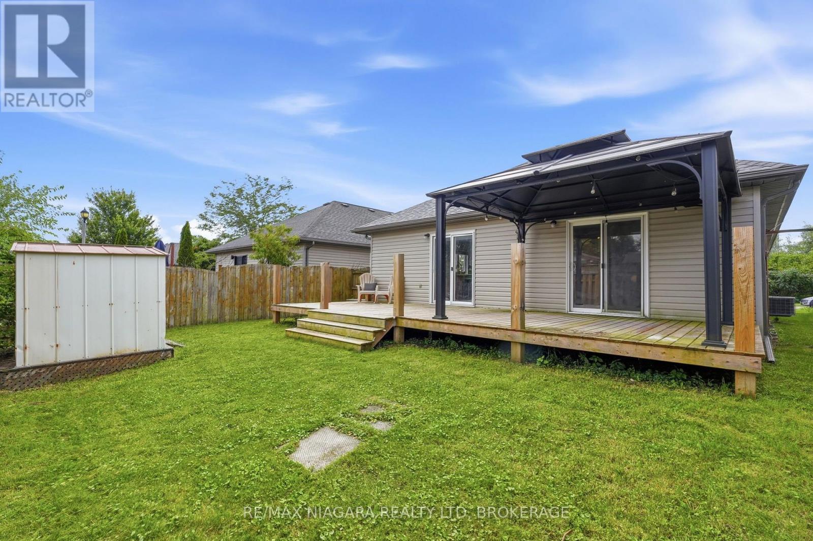 262 Draper's Street Property Photo 15