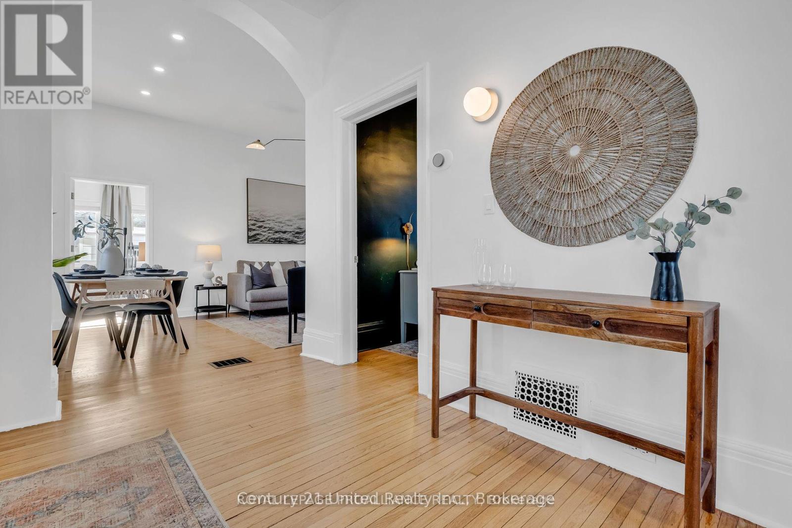 385 George Street Property Photo 7