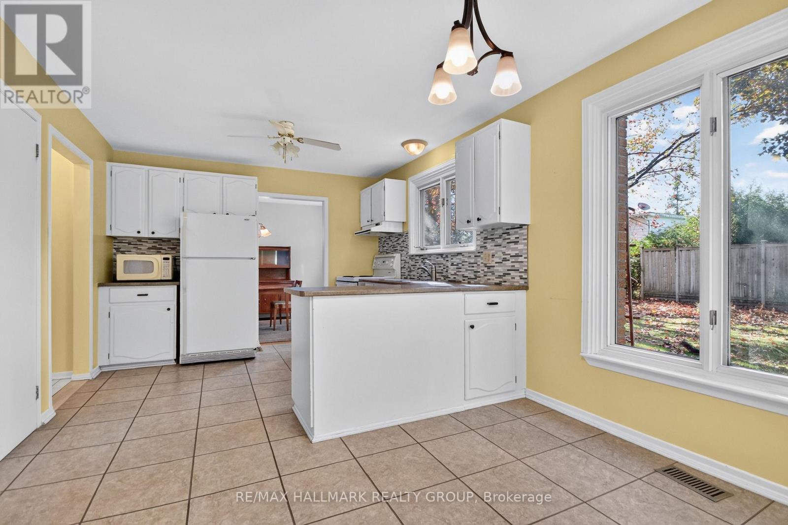 8 Burnview Crescent Property Photo 12