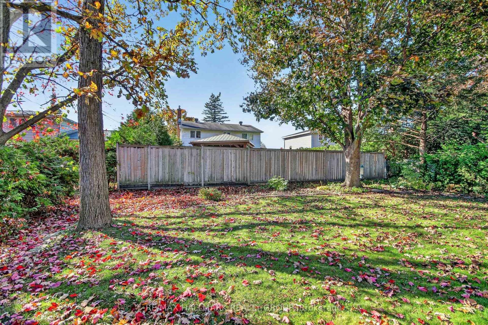 8 Burnview Crescent Property Photo 20