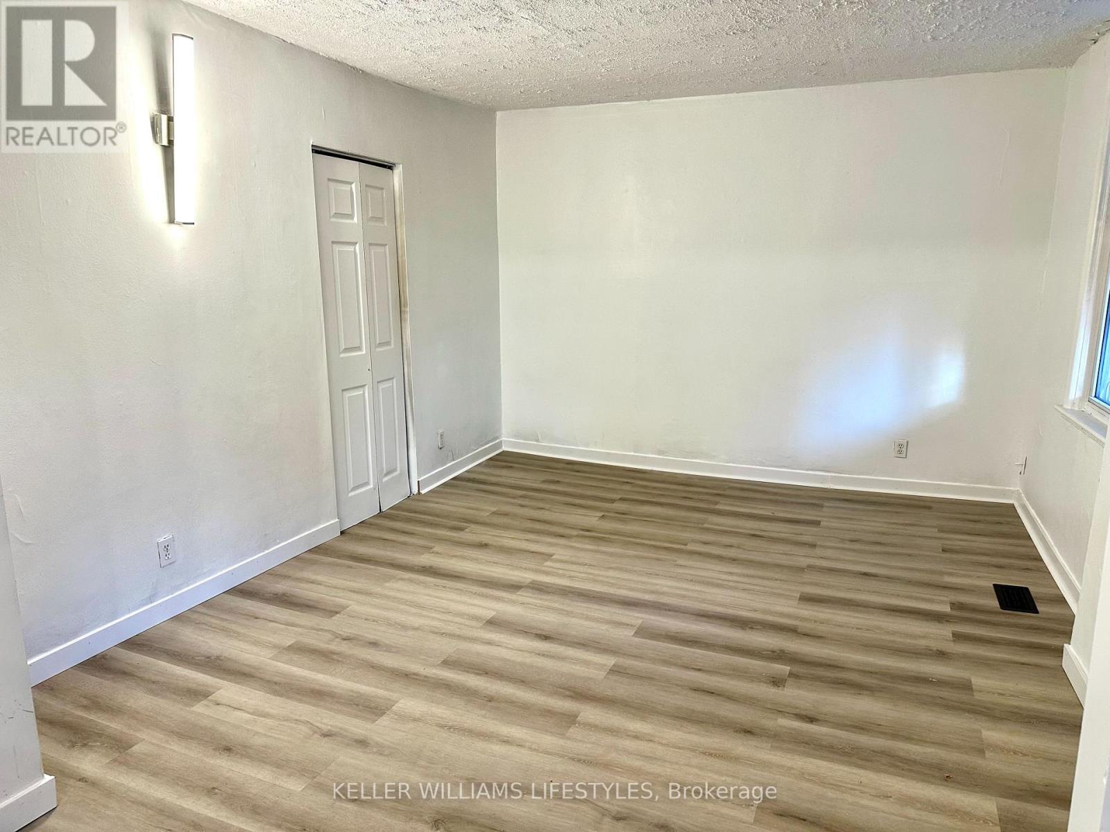491 Charlotte Street Property Photo 3