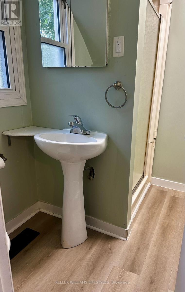491 Charlotte Street Property Photo 6