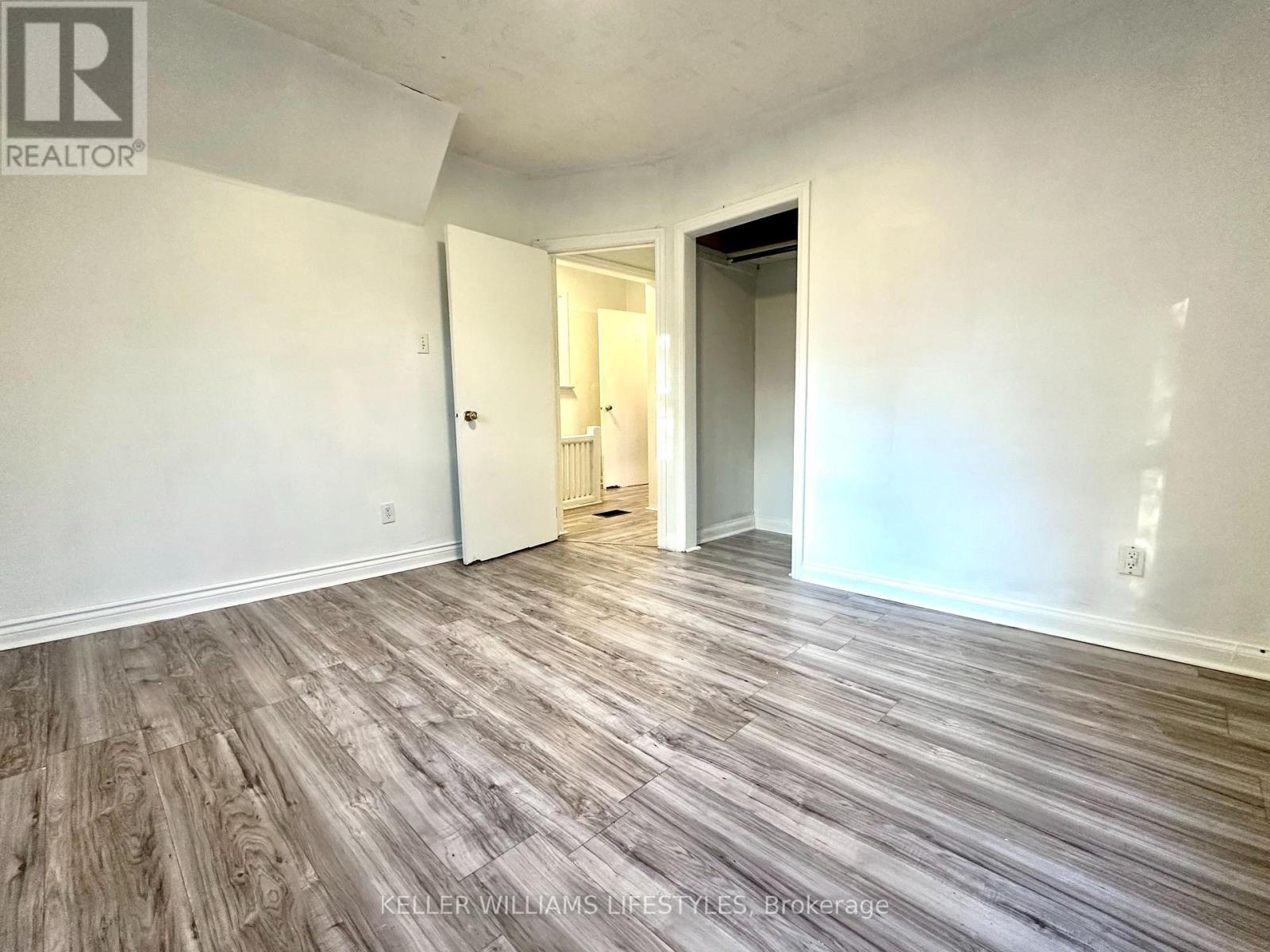 491 Charlotte Street Property Photo 11