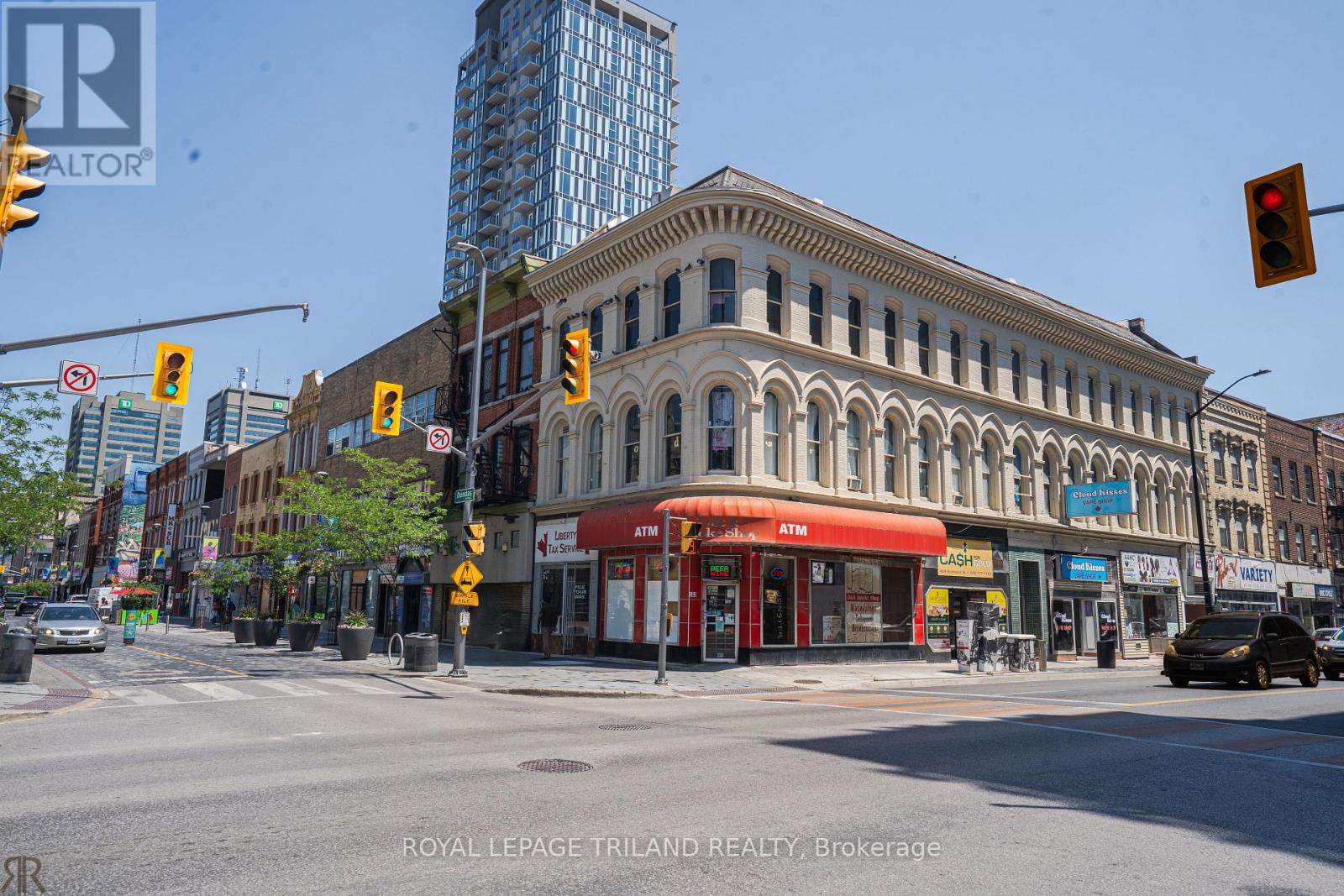163 Dundas Street E Property Photo 1