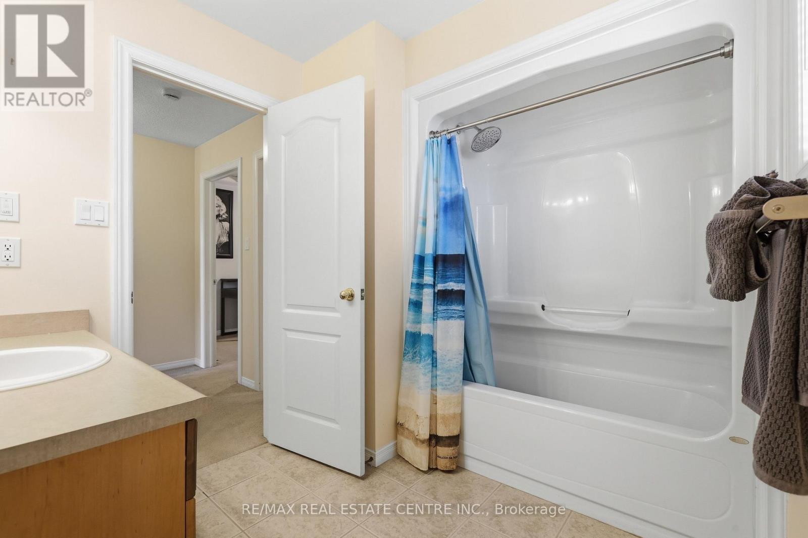 165 Silk Drive Property Photo 18