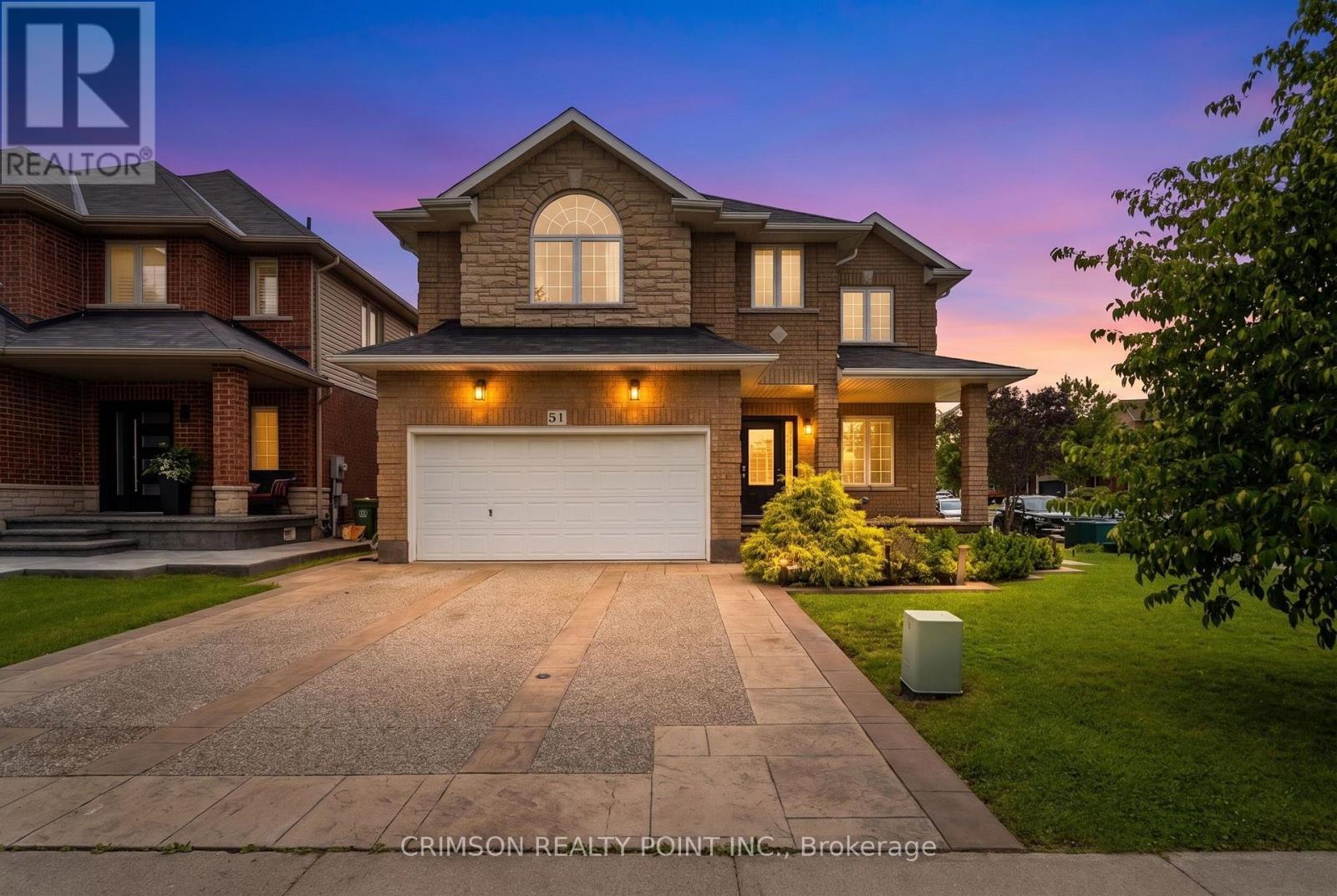 51 Whitworth Terrace Property Photo 2