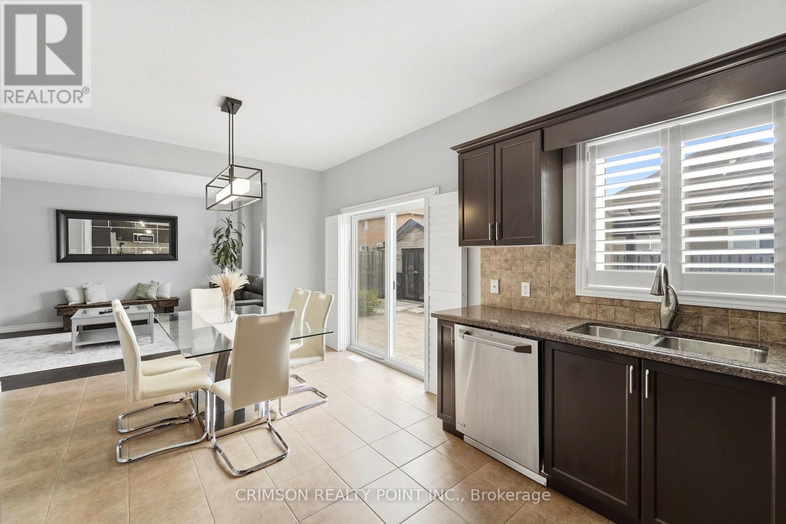 51 Whitworth Terrace Property Photo 21
