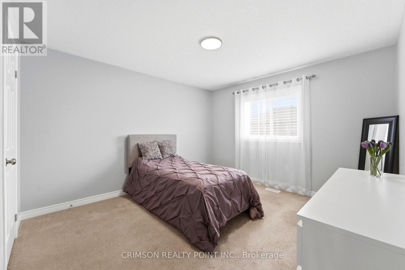 51 Whitworth Terrace Property Photo 35