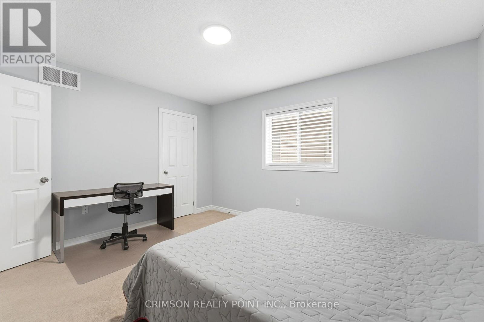 51 Whitworth Terrace Property Photo 39