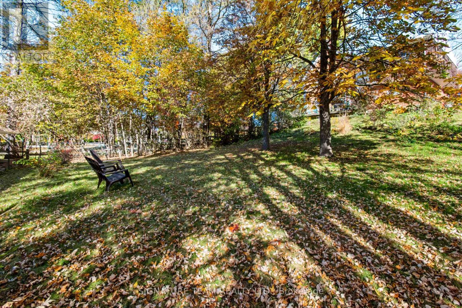 376 Centre Street Property Photo 27
