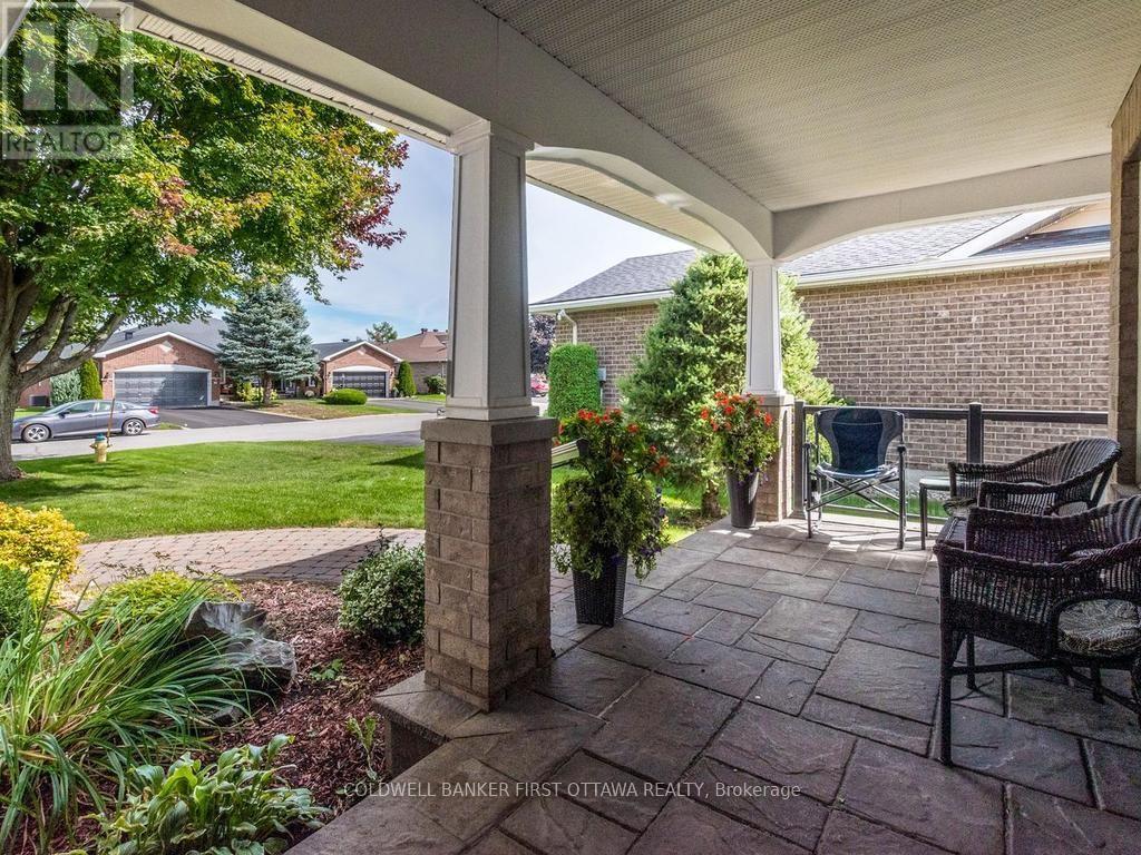 57 Amberlakes Drive Property Photo 7