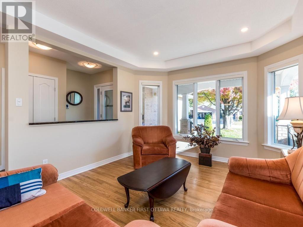 57 Amberlakes Drive Property Photo 10