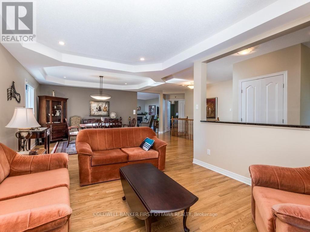 57 Amberlakes Drive Property Photo 11