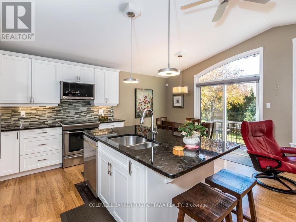 57 Amberlakes Drive Property Photo 16