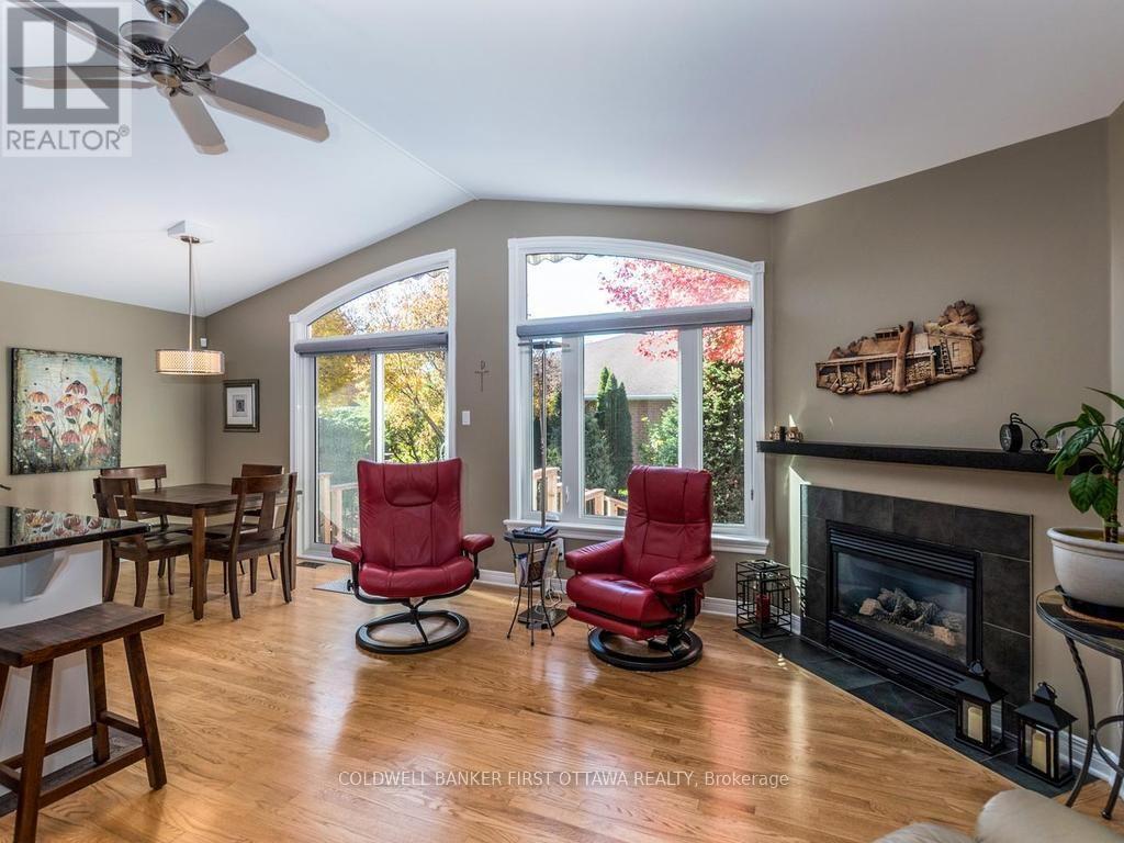 57 Amberlakes Drive Property Photo 20