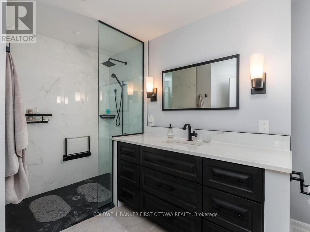 57 Amberlakes Drive Property Photo 24
