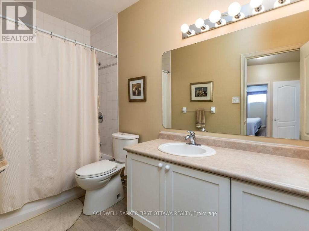 57 Amberlakes Drive Property Photo 32
