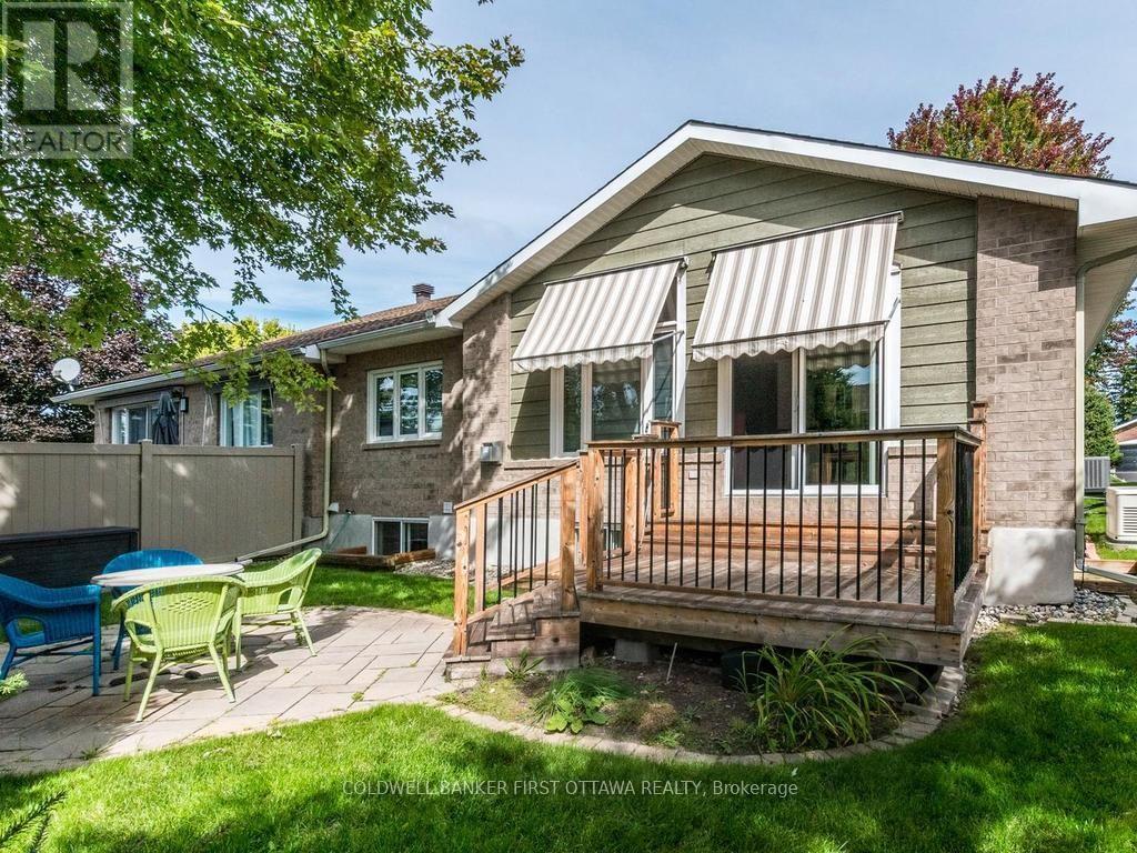 57 Amberlakes Drive Property Photo 39