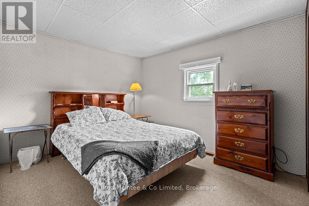 242287 16 Concession Property Photo 14