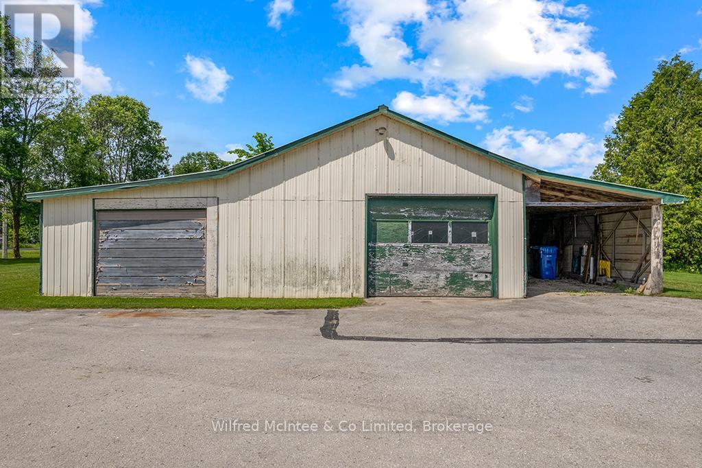 242287 16 Concession Property Photo 32