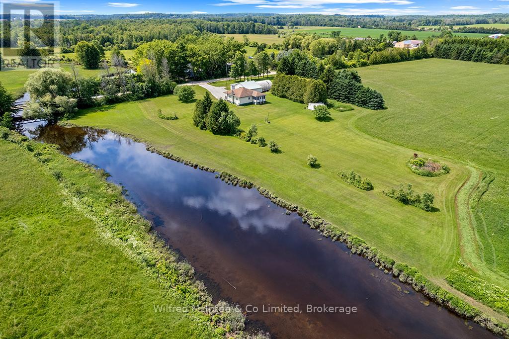 242287 16 Concession Property Photo 42