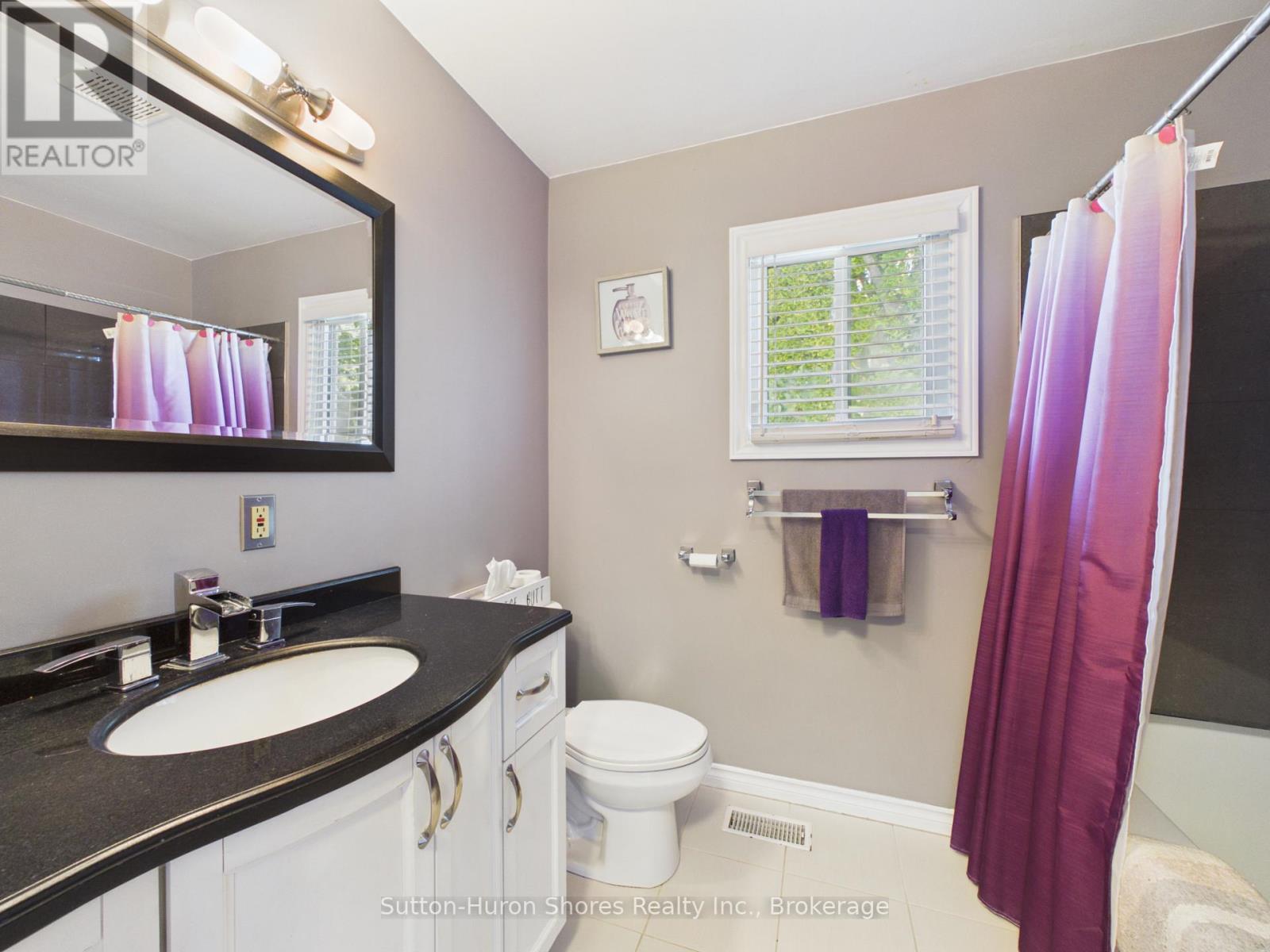 366 Goderich Street Property Photo 11