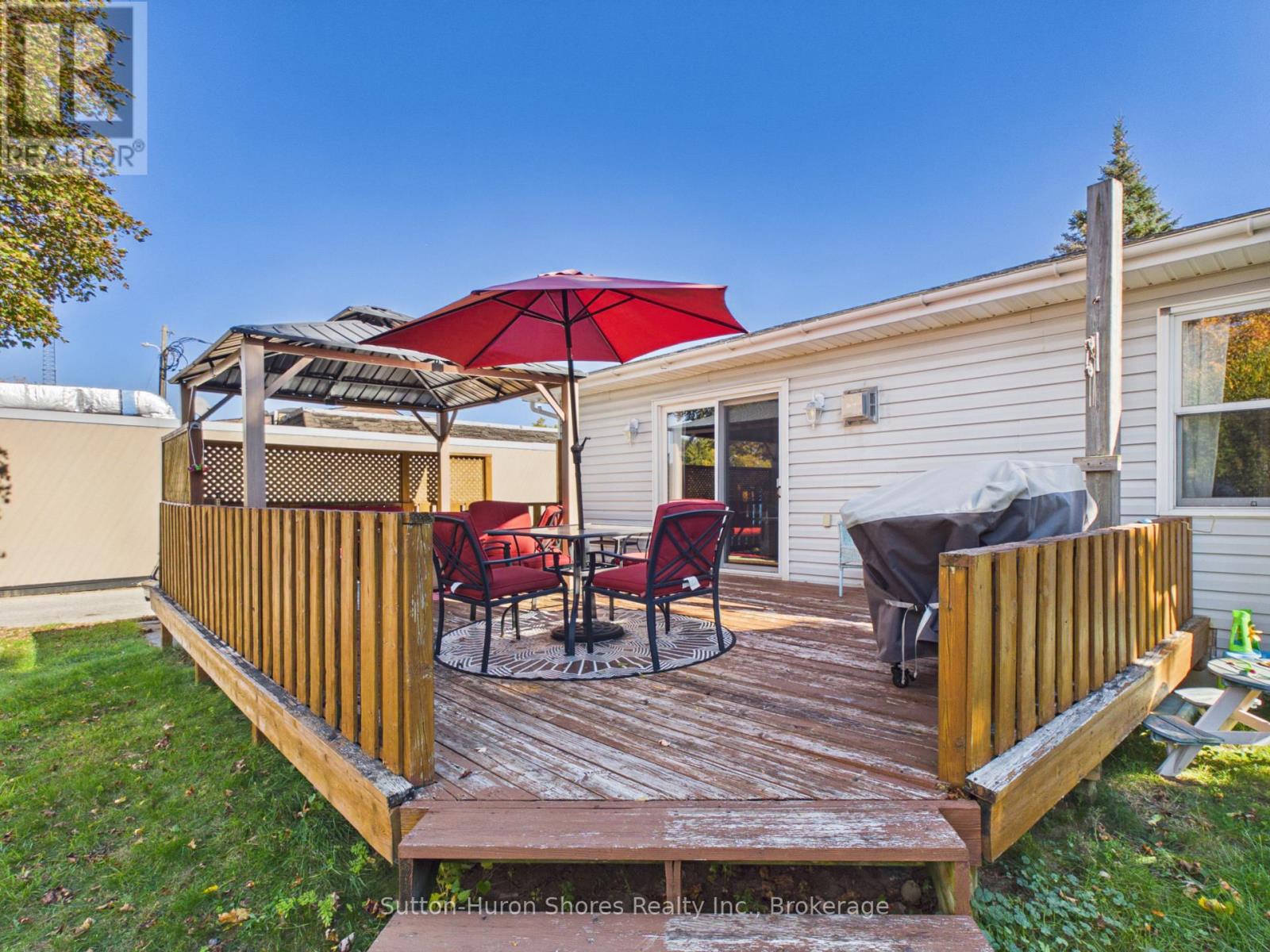 366 Goderich Street Property Photo 28