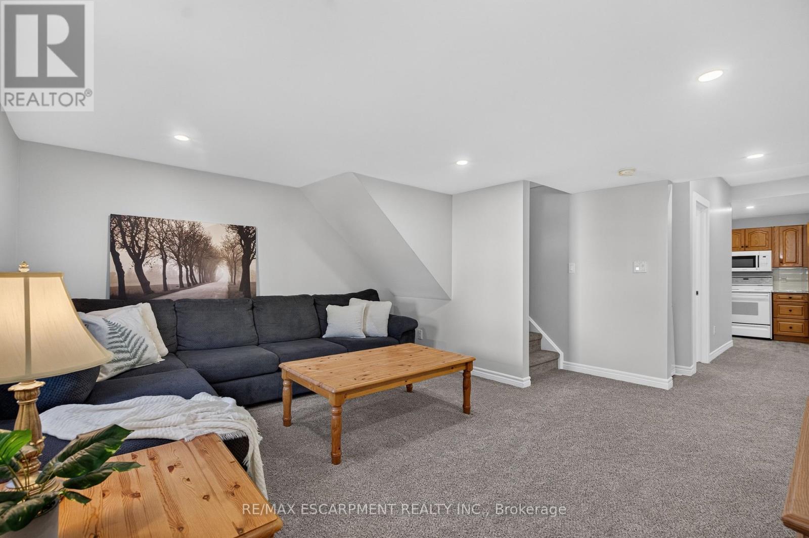 60 Division Street Property Photo 11