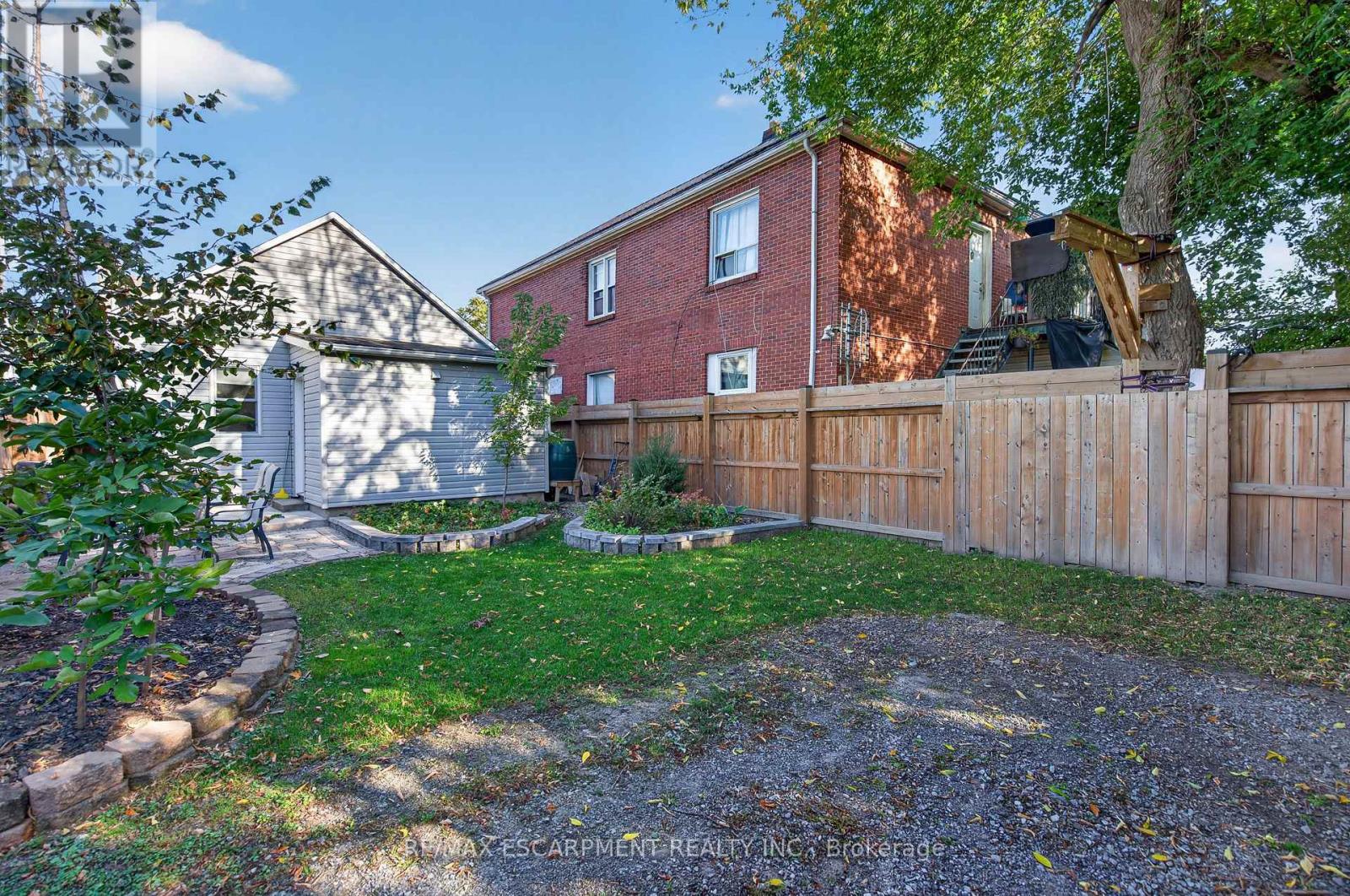 60 Division Street Property Photo 35
