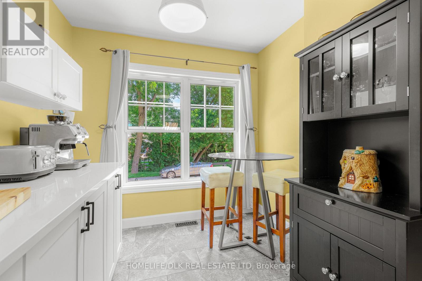 18 Country Club Place Property Photo 16