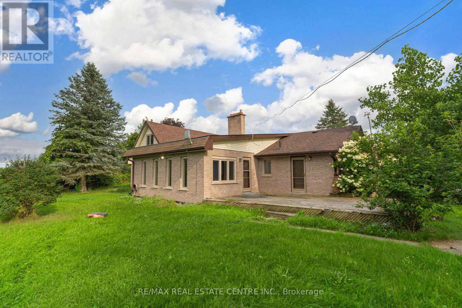 8438 Hwy 7 Property Photo 5