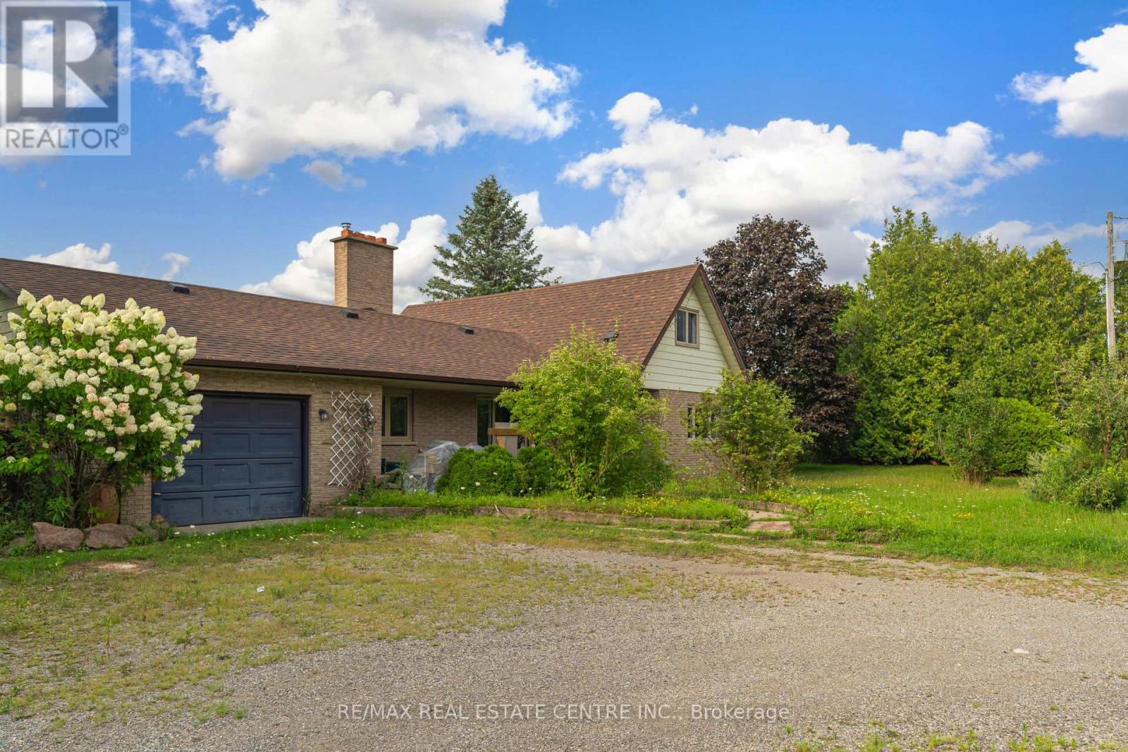 8438 Hwy 7 Property Photo 6